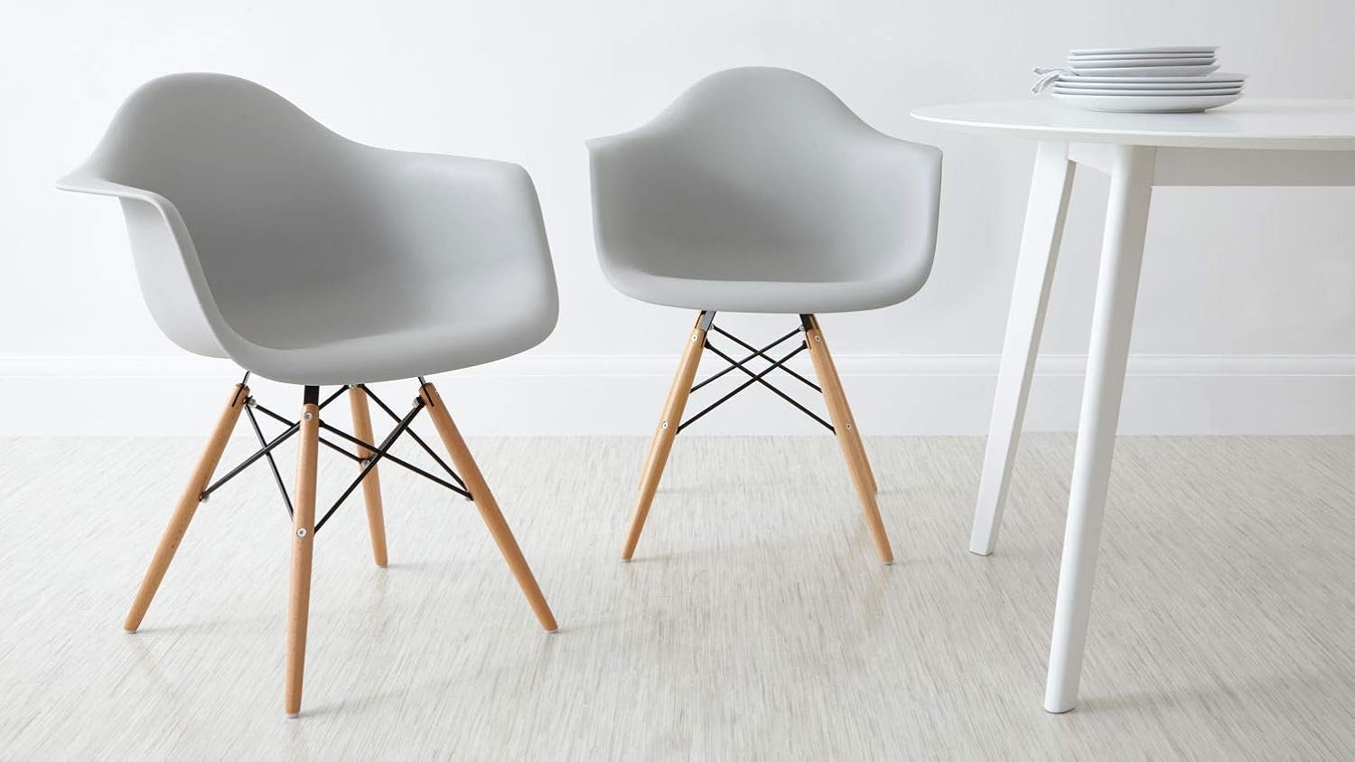 AE Set of 4 Plastic Arm Dining Chairs, Office Chairs - WHITE (Four Seats)